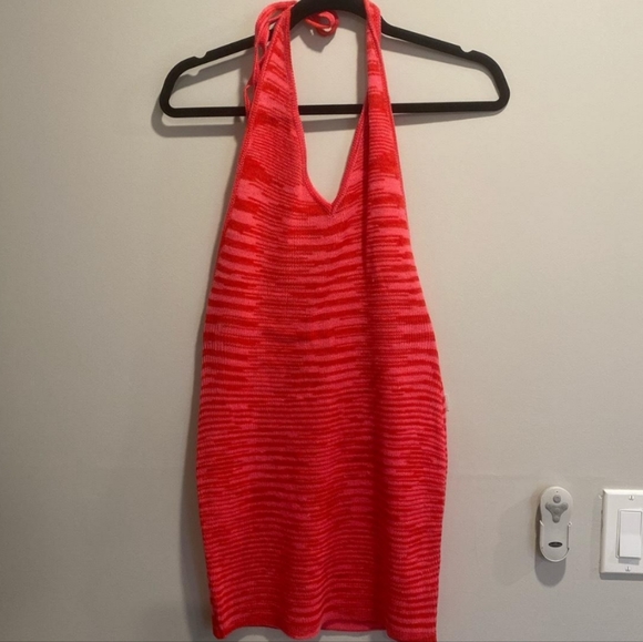 Last chance Verge Girl Crowd Control - Picture 4 of 4